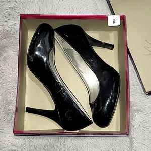 Fiona - Black Glossy Heels
